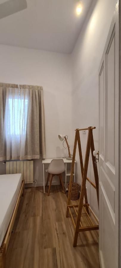 Hostal Andrea Sol Мадрид Экстерьер фото