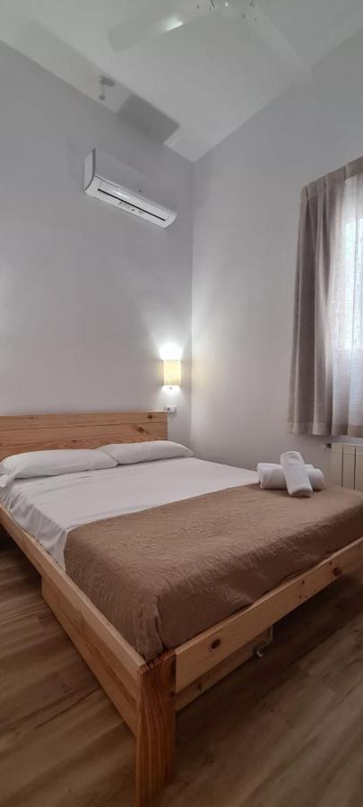 Hostal Andrea Sol Мадрид Экстерьер фото