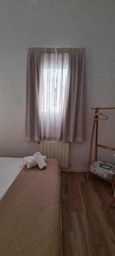 Hostal Andrea Sol Мадрид Экстерьер фото